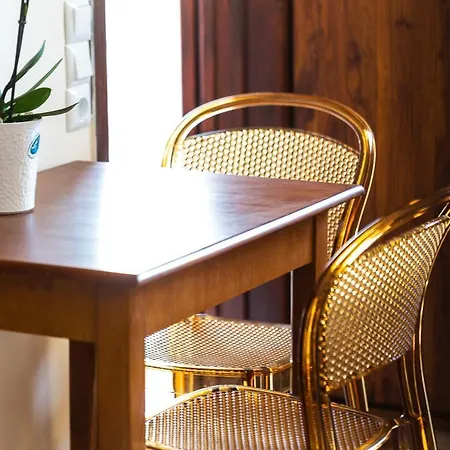 Apartment Private In Town Center